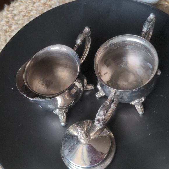Children's silver plated cream pitcher and sugar bowl - Picture 5 of 6